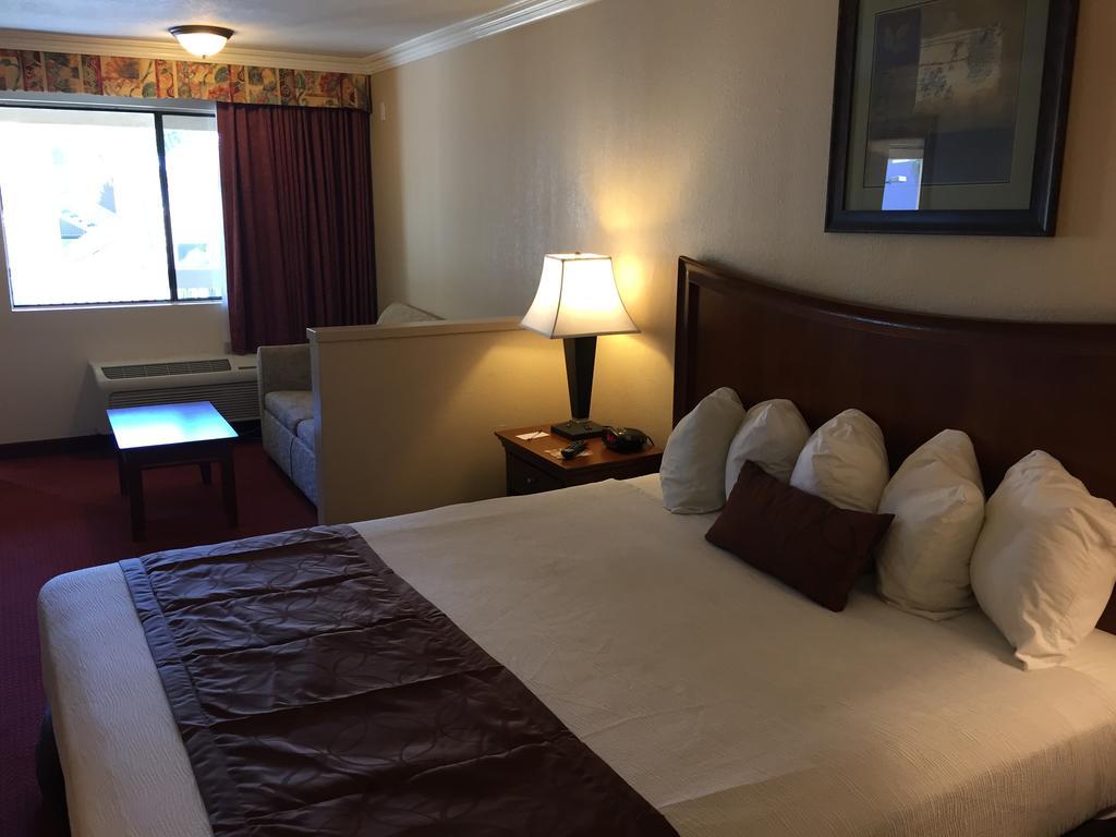 Chula Vista Inn Kültér fotó