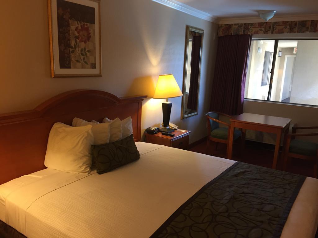 Chula Vista Inn Kültér fotó